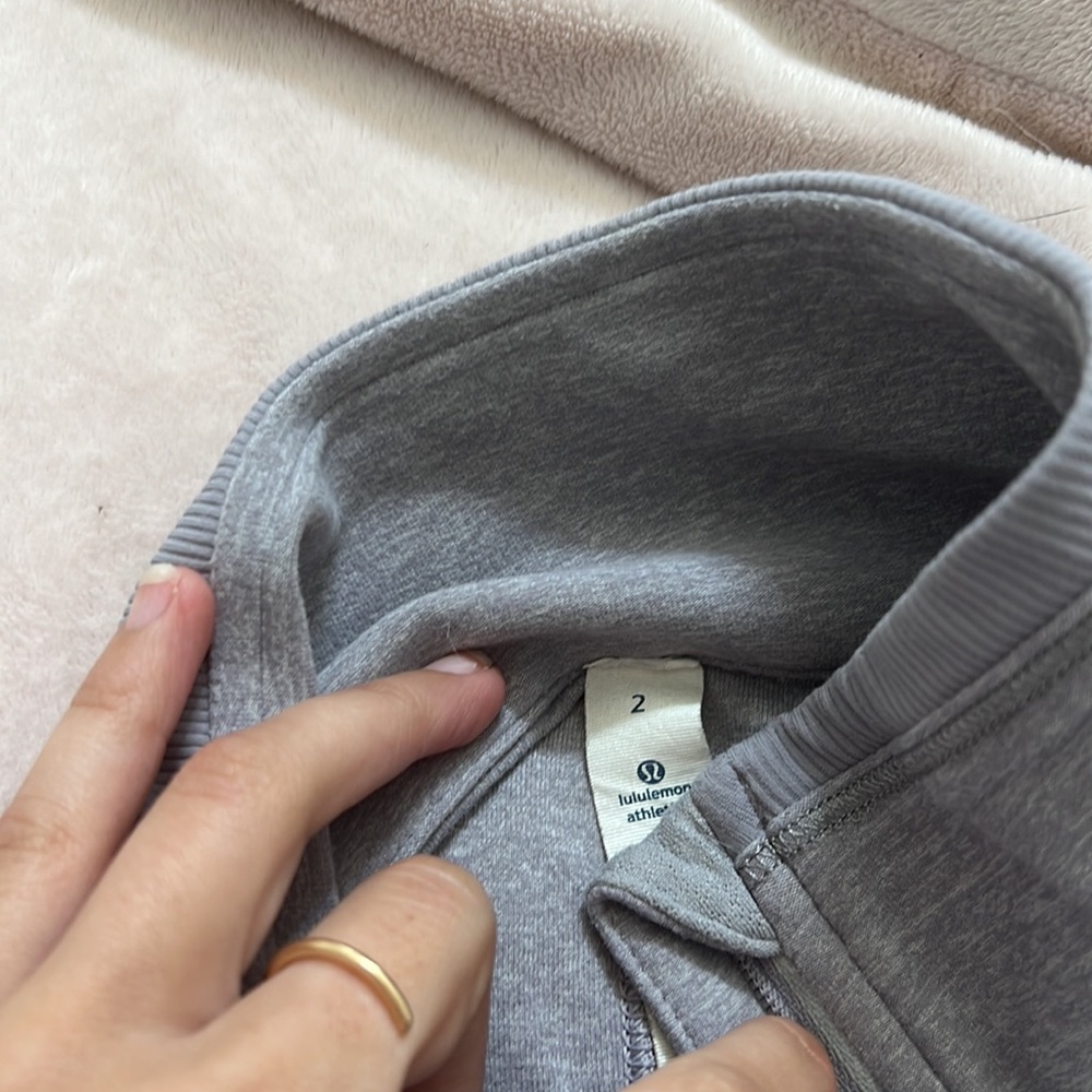 Lululemon Jacket - Picture 3 of 5